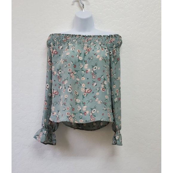 Sadie Robertson Off the Shoulder Smocked Floral Blouse Sz Small - Picture 1 of 5